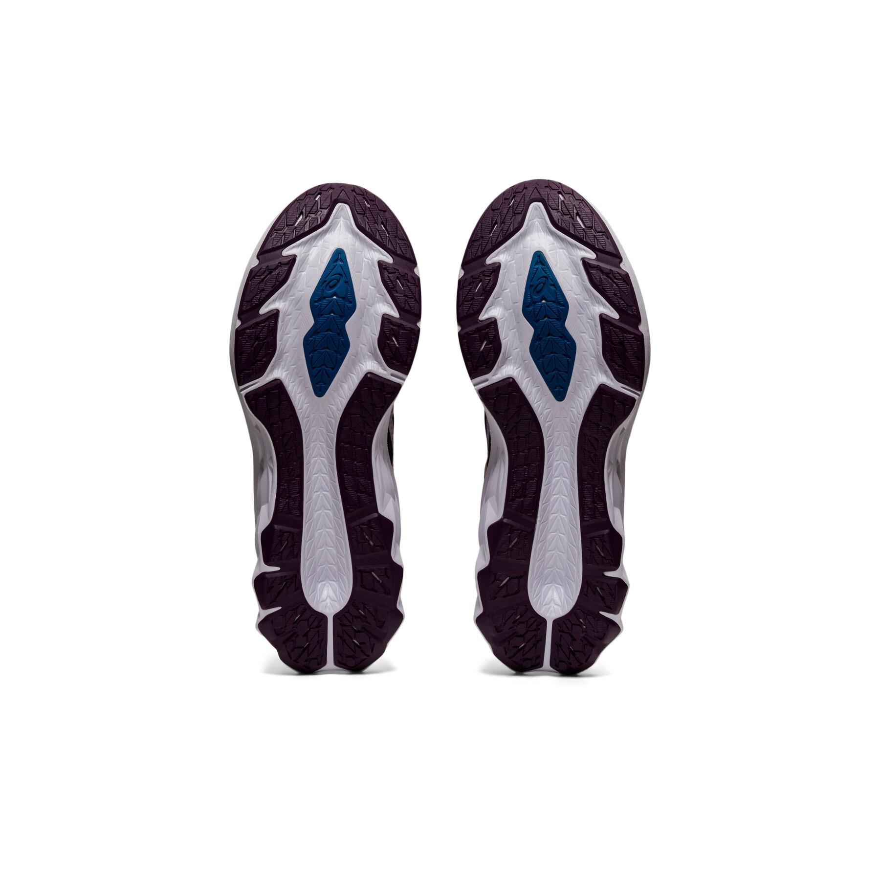 Chaussures de running femme Asics Novablast 2