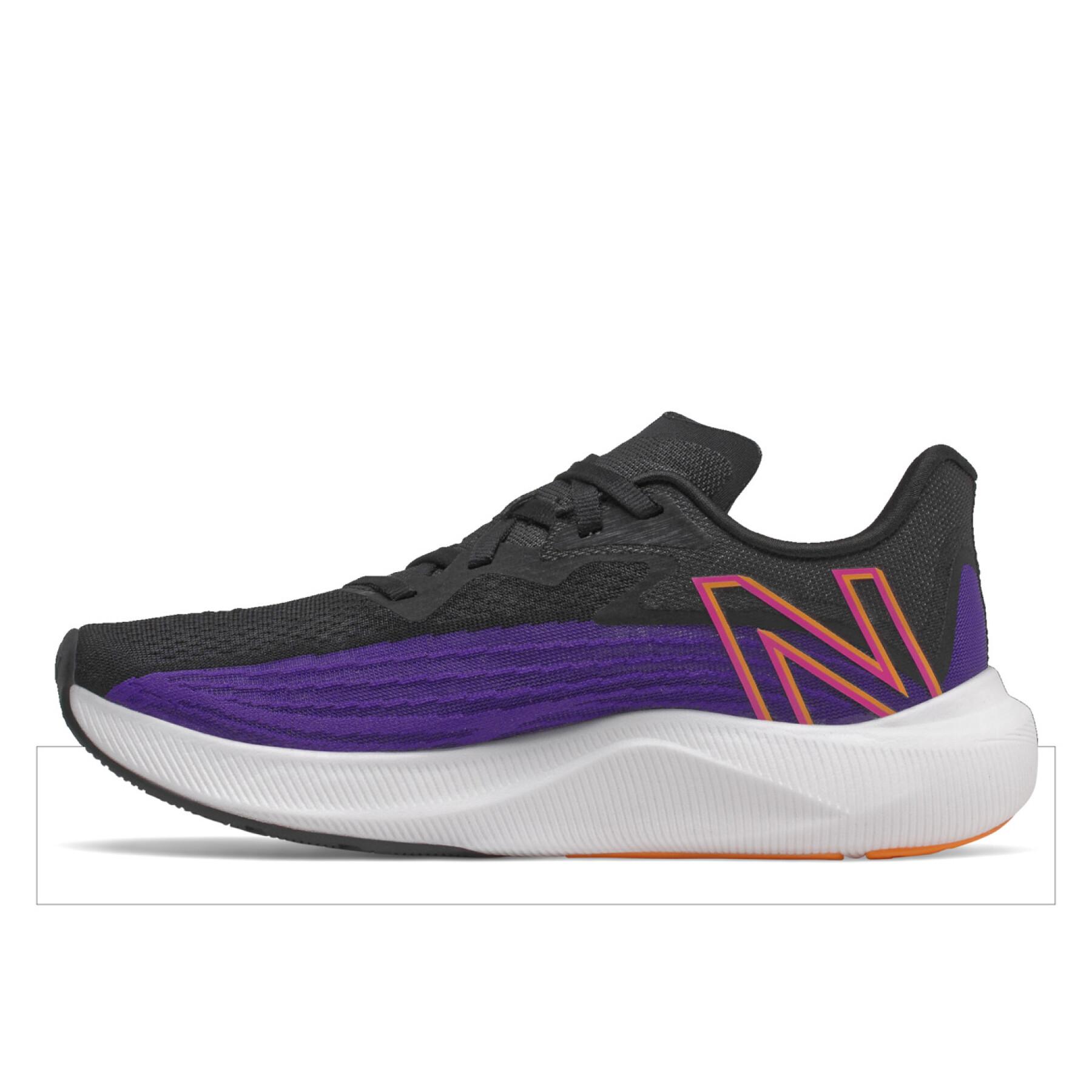 Chaussures femme New Balance fuelcell rebel v2